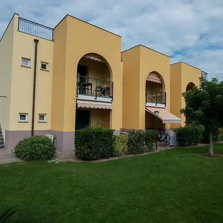 Borgomare 4*