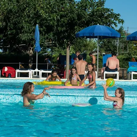 Borgomare Lägenhetshotell 4*