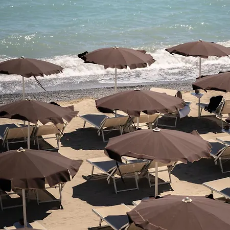 Apartahotel Borgomare Albenga