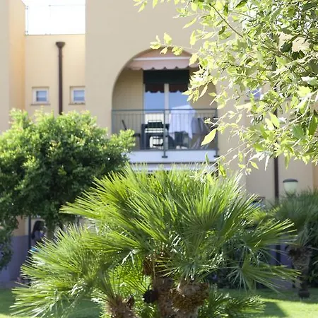 Borgomare 4*