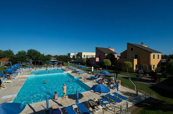 布尔古马瑞公寓式酒店 阿尔本加