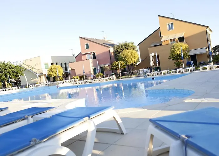 Borgomare Lägenhetshotell 4*